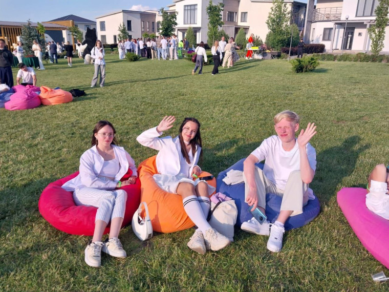 Белый выпускной 2025.